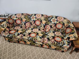 Floral Sofa (Free)