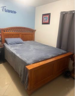 Full size Bed & Drawer chest