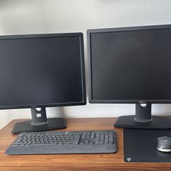 Pair of dell computer LED monitors 22 inch