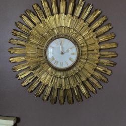 Vintage Syroco Clock!