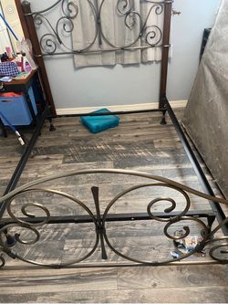 Queen Sized Bed Frame with Casper Mattress Included