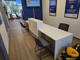 Reception Desks Available – Various Sizes