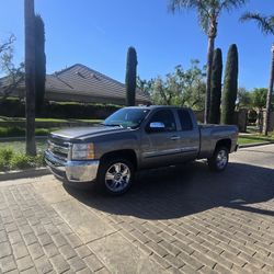 2013 Chevy Silverado 1500 Extended Cab  Short Bed 