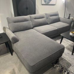 New sectional in box 📦 799