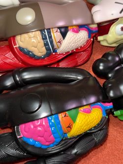 KAWS FIGURE