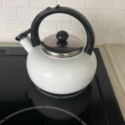 Tea Kettle (New) 