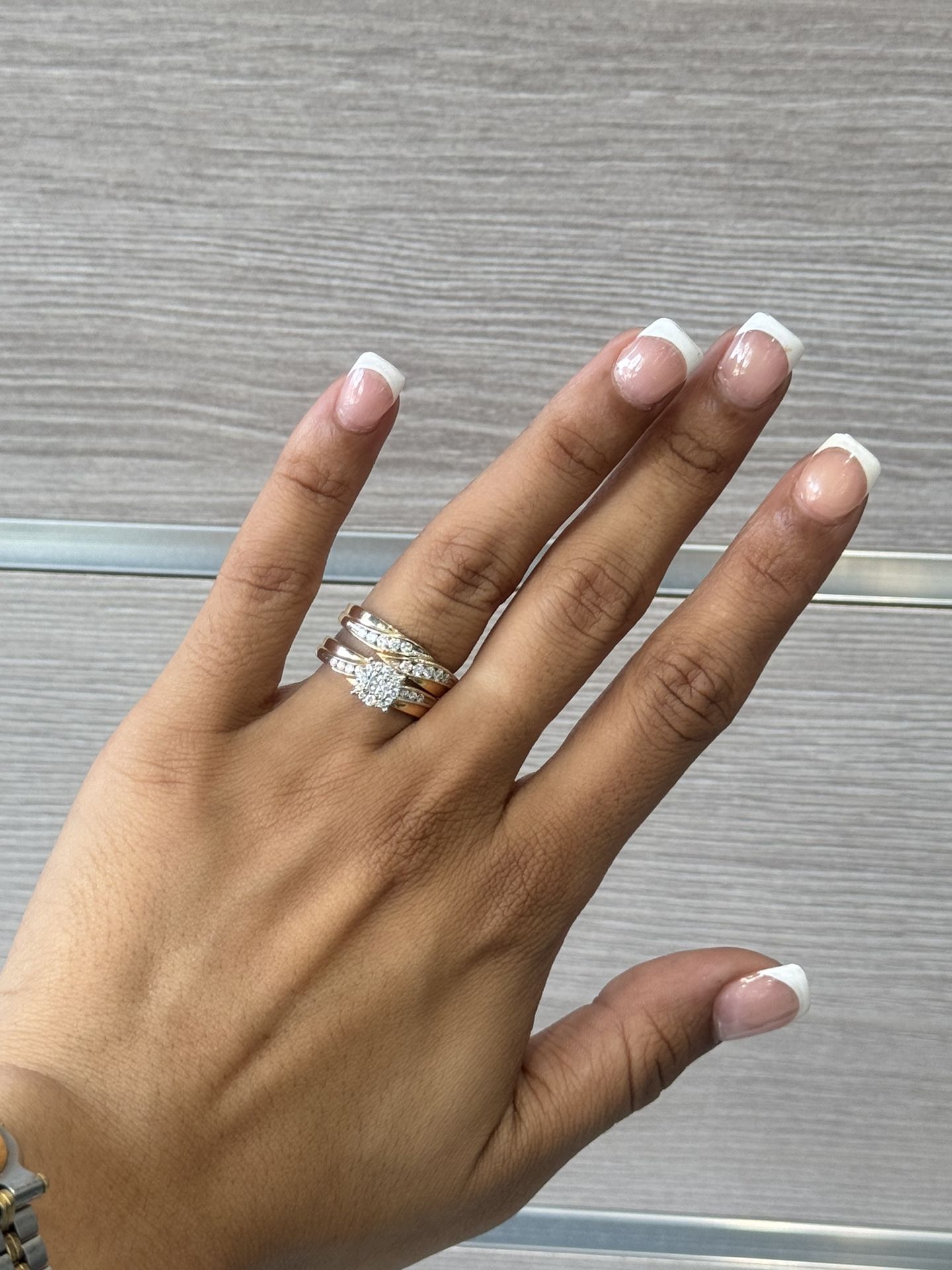 Woman’s Diamond Engagement Ring Set
