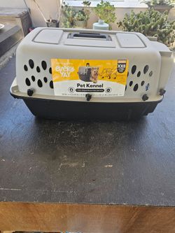 Pet kennel crate