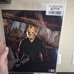 Signed and authentication photos Jason!