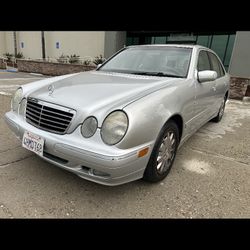 2000 Mercedes  Clk 320