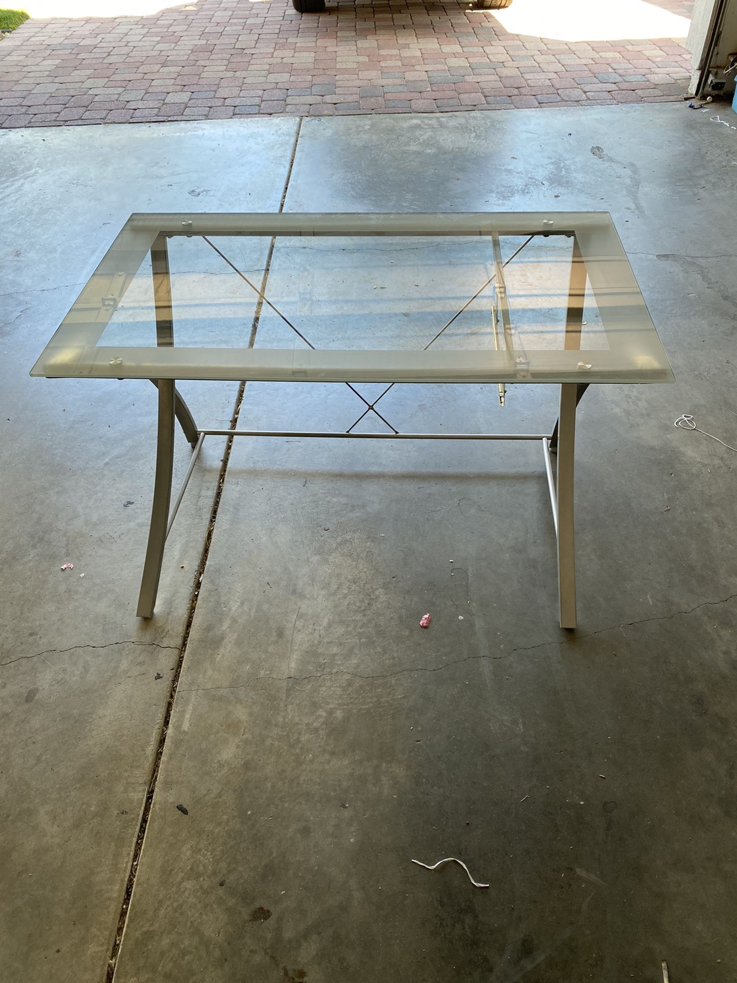Metal/Glass Desk