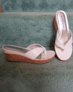 Rampage Whites Patent Sandals Sz 7.5 M