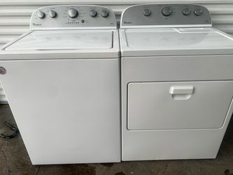 Whirlpool Washer and Dryer Set