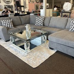 Brand New Ashley’s Furniture Plush Sectional Set 