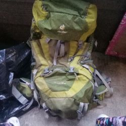 Deutor Backpack