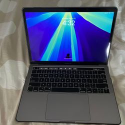 2022 13 Inch Mac Book Pro Space Grey M2 Chip 8GB/ 256GB