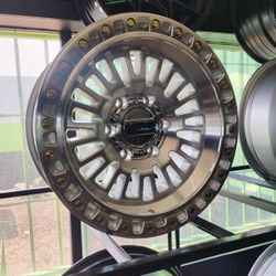 17 Inch Kmc Rims 6 Lug 6x139 6x5.5 