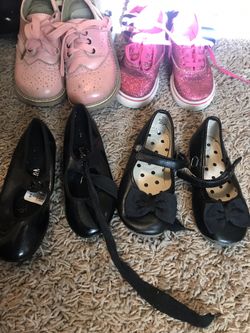 Girl shoes