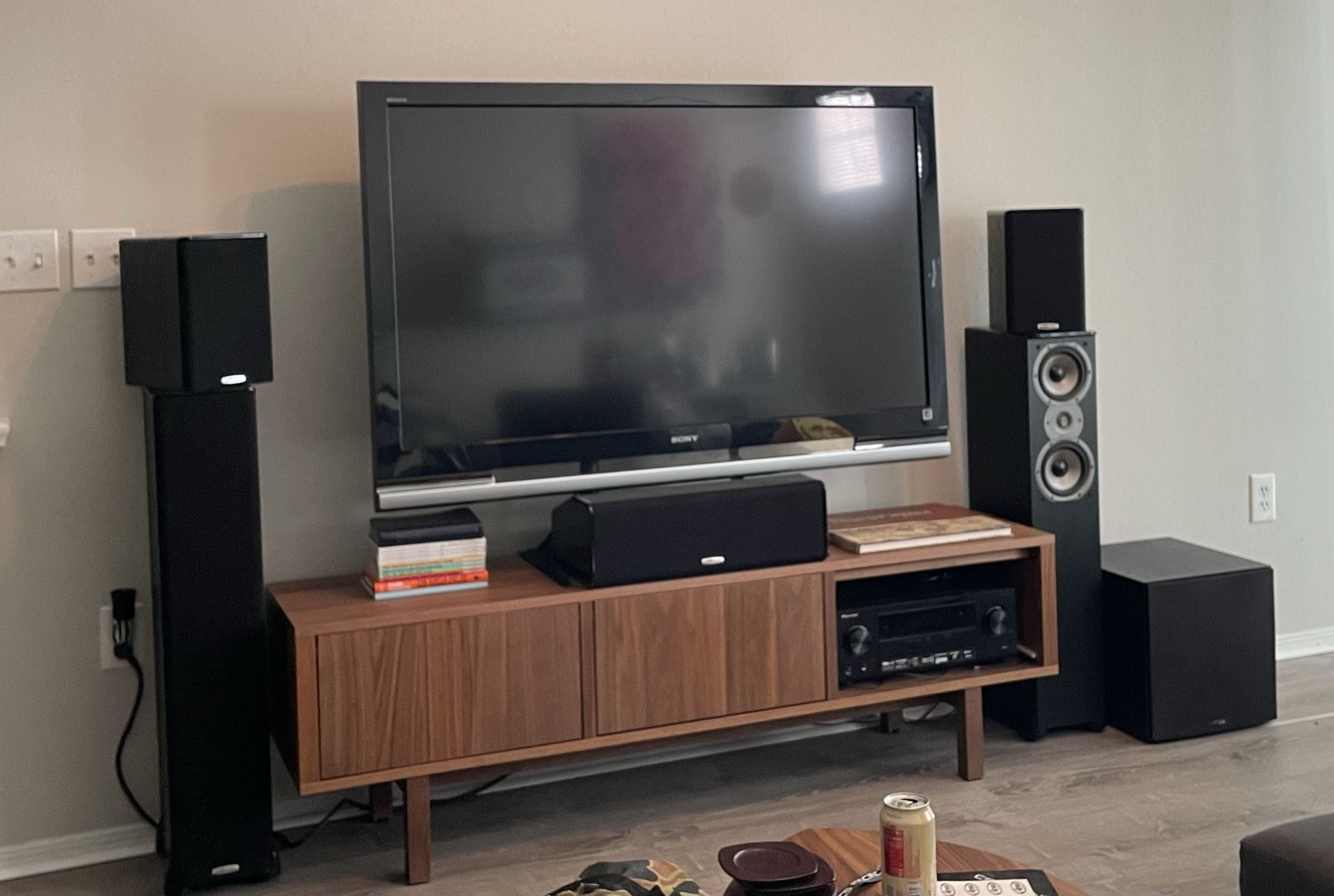 Sony TV & Polk Audio Surround Sound 