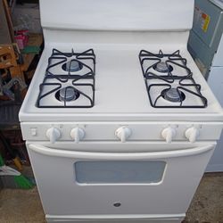 Standard General Electric White Gas Stove 