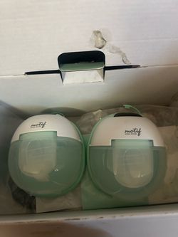 Motif Aura Glow Double Wearable Breast Pump