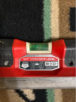 Milwaukee Concrete Screed
