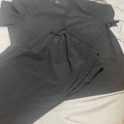 Black scrubs women 2xl