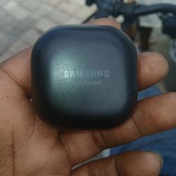 Samsung Akg Pro