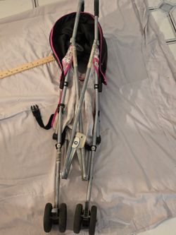 Assorted Lightweight & Travel Stroller Lot (3 Pieces)