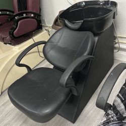 Shampoo Chair 