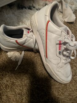Size 5.5 woman’s