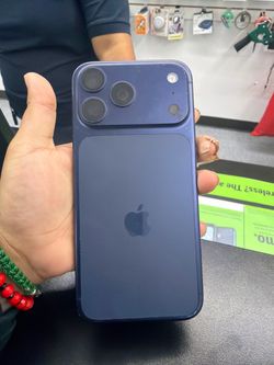 iPhone 17 pro max 1b
