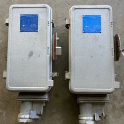 Cooper Crouse-Hinds WSR6352 Receptacle Enclosed Disconnect Switch