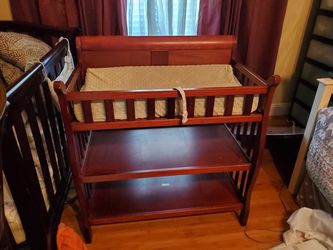 Changing table. Pad and soft light green pad cover