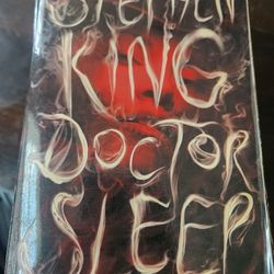 Five Stephen King Books For Sale 4 Hard Cover 1 Soft Cover