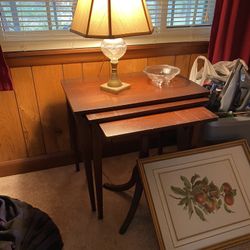 Vintage Table Set Of 3 Tables 