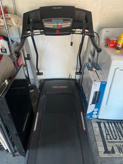 Treadmill (Practically Brand New)