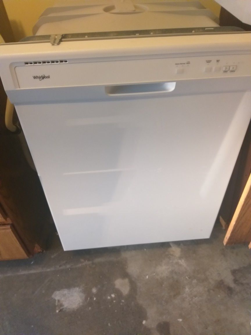 Whirlpool dishwasher, $50 pending pickup