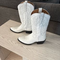 Women’s Cow Boy Boots