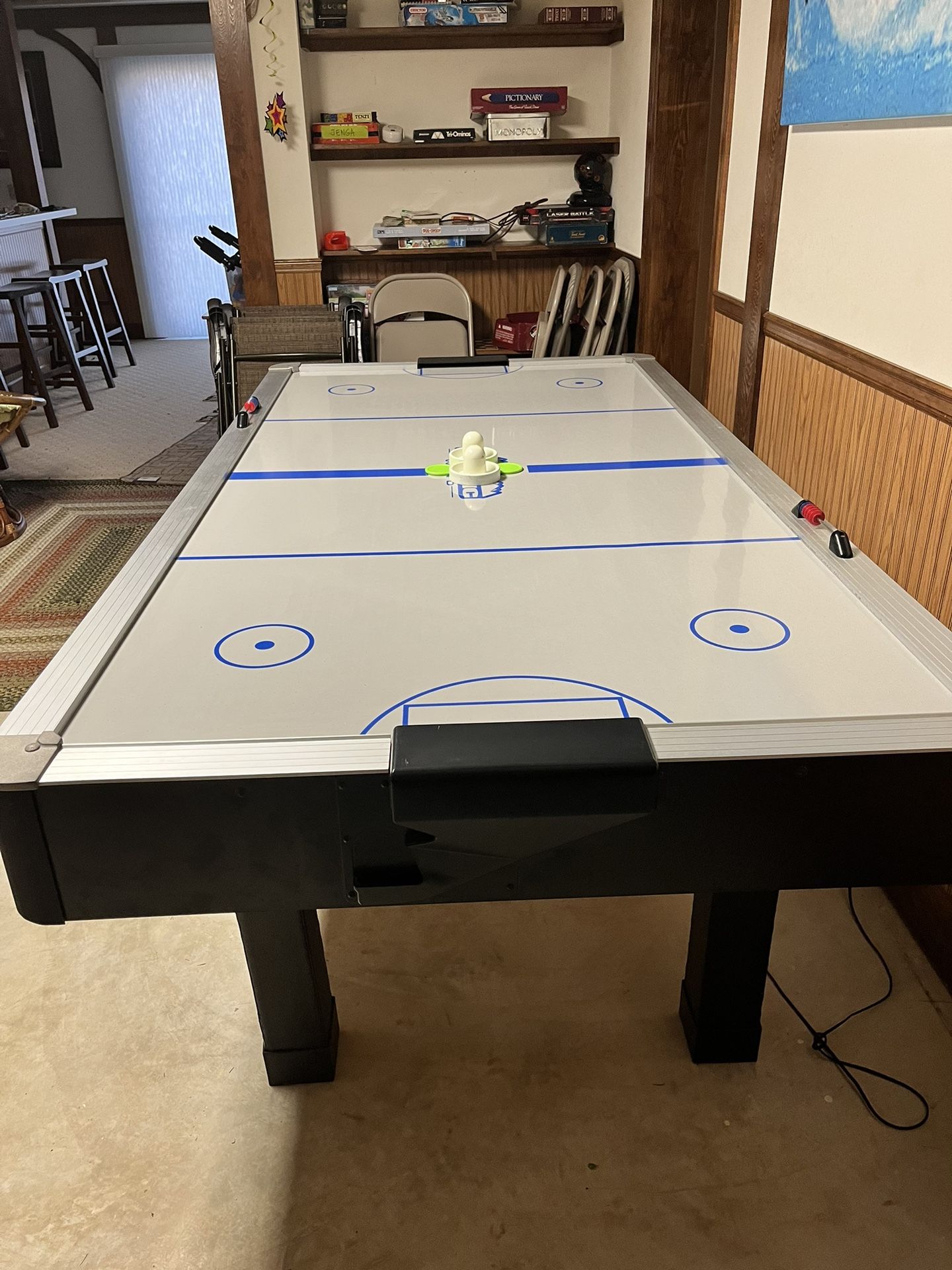 Dynamo Arctic Wind Air Hockey Table