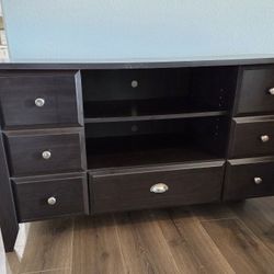 Entertainment Center / Sideboard 
