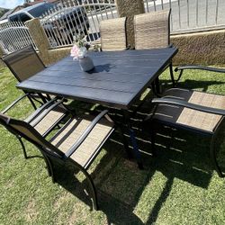 Patio Outdoor Dining Set New In The Box 