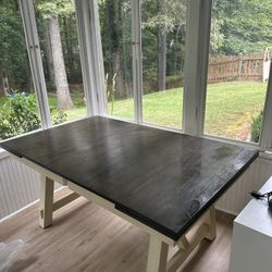 Solid Wood  Dining Table With Extension 