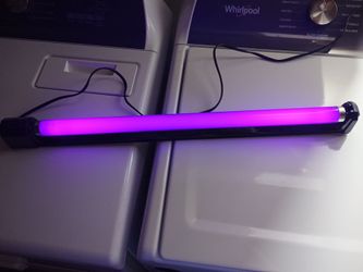 UV fluorescent lamp