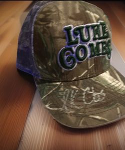 Autographed Luke combs hat