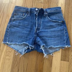 Levi’s 501 Women’s Blue Jean Shorts 27 