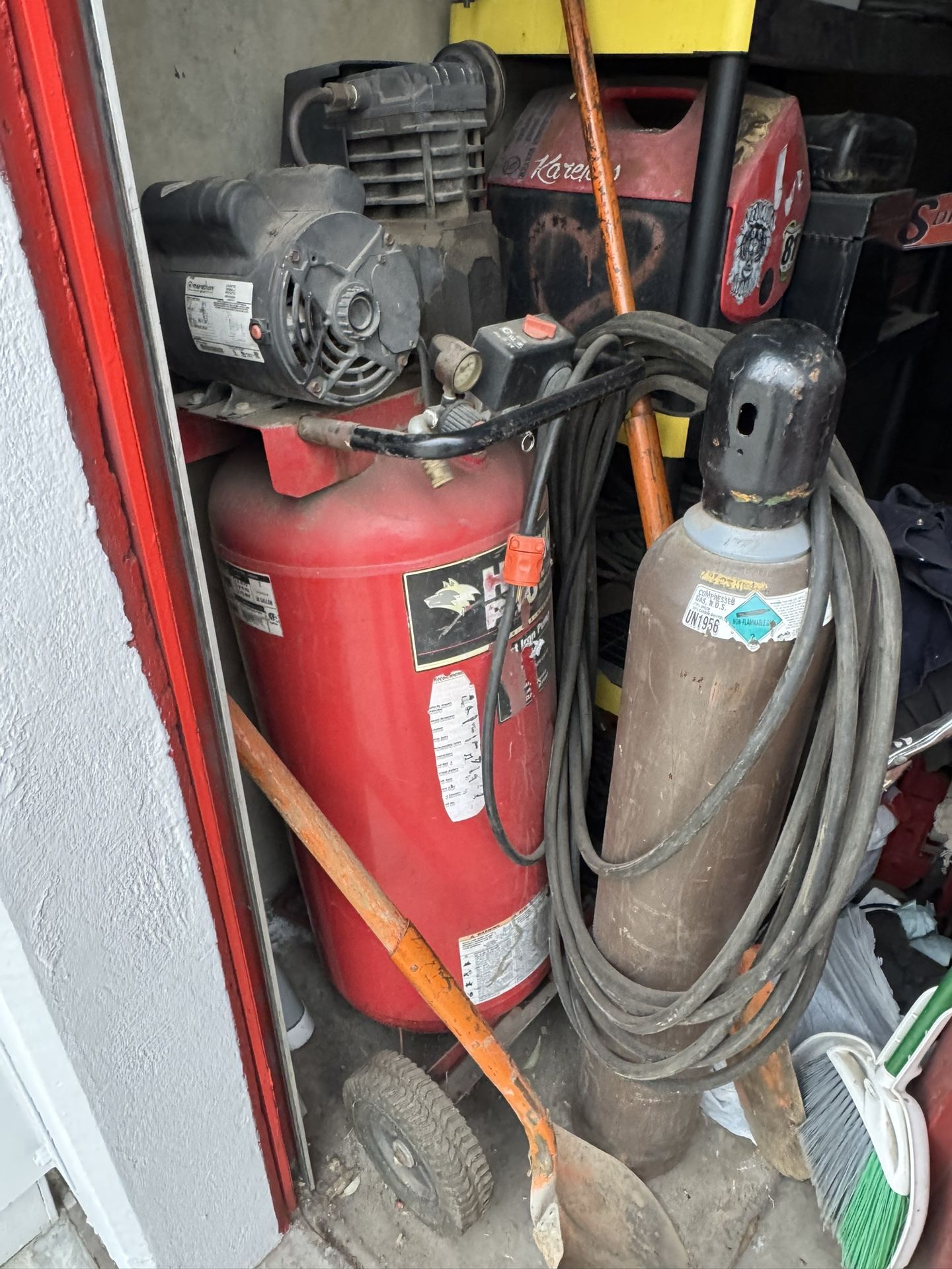 Air Compressor