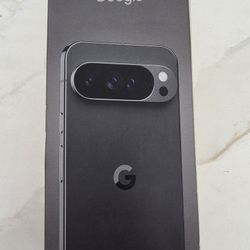 Google Pixel Pro 10 XL 1 TB + Bonus Screen And 3 Cases