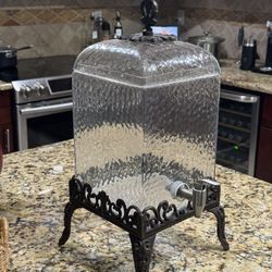 Drink Dispenser 