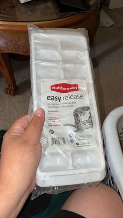 Ice tray